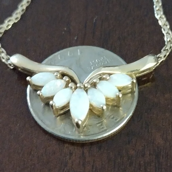💯 Authentic Vintage 14k gold and genuine large opal chain - Picture 4 of 14